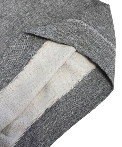 RUSSELL ATHLETIC（ラッセルアスレチック）RUSSELL ATHLETIC (ラッセルアスレチック) 前Vスウェット グレー サイズ:表記なしの古着・服飾アイテム