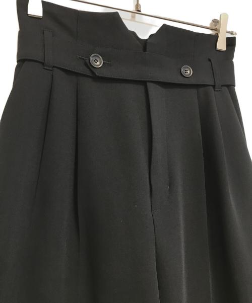 UNITED TOKYO（ユナイテッドトーキョー）UNITED TOKYO (ユナイテッドトーキョー) トリクシオンセミワイドパンツ ブラック サイズ:1の古着・服飾アイテム