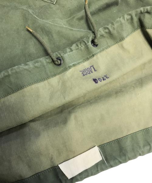 VINTAGE MILITARY（ヴィンテージ ミリタリー）VINTAGE MILITARY (ヴィンテージ ミリタリー) 40s U'S NAVY N-2 DECK RAIN PARKA カーキ サイズ:LARGEの古着・服飾アイテム