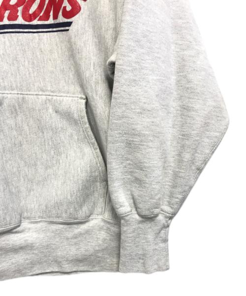 Champion（チャンピオン）Champion (チャンピオン) リヴァースウィーブパーカー グレー サイズ:LARGEの古着・服飾アイテム