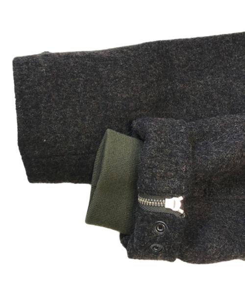 muller of yoshiokubo（ミュラーオブヨシオクボ）muller of yoshiokubo (ミュラーオブヨシオクボ) レイヤードコート オリーブ サイズ:36の古着・服飾アイテム