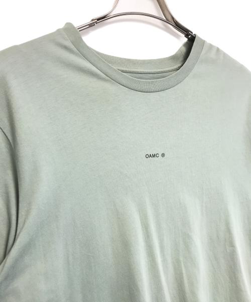 OAMC（オーエーエムシー）OAMC (オーエーエムシー) OUTLINE T-SHIRT S／S TEE カーキ サイズ:Sの古着・服飾アイテム