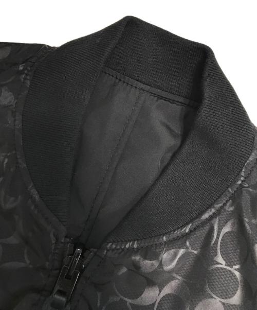 COACH（コーチ）COACH (コーチ) シグネチャー リバーシブル MA-1 ジャケット ブラック サイズ:表記なしの古着・服飾アイテム