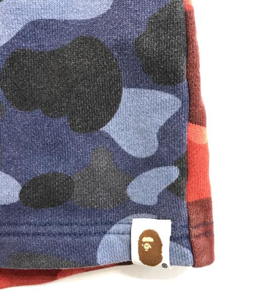 A BATHING APE（アベイシングエイプ）A BATHING APE (ア ベイシング エイプ) クレイジー カモ シャーク スウェットショーツ オレンジ サイズ:Sの古着・服飾アイテム