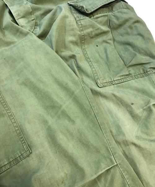 VINTAGE MILITARY（ヴィンテージ ミリタリー）VINTAGE MILITARY (ヴィンテージ ミリタリー) ファティーグパンツ カーキ サイズ:表記なしの古着・服飾アイテム