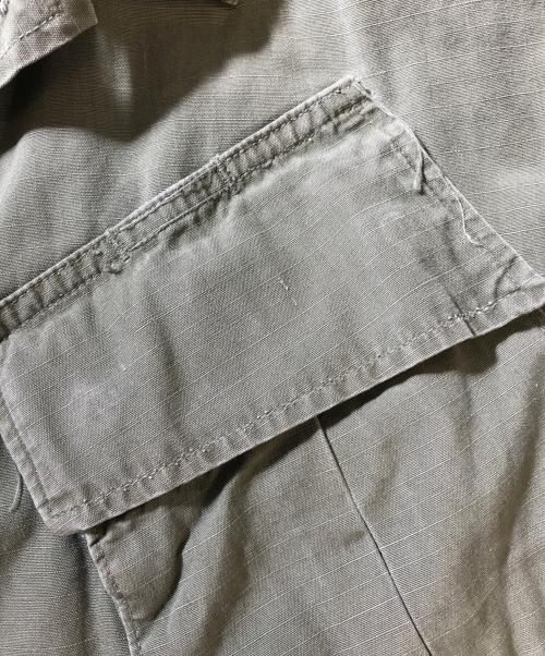 VINTAGE MILITARY（ヴィンテージ ミリタリー）VINTAGE MILITARY (ヴィンテージ ミリタリー) US ARMY ジャングルファティーグジャケット グリーン サイズ:MEDIUM-REGULARの古着・服飾アイテム