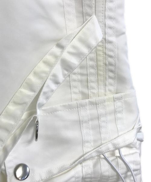 GS THE ULTIMATE EXPERIENCE（ジーエス ジ アルティメイト エクスペリエンス）GS THE ULTIMATE EXPERIENCE (ジーエス ジ アルティメイト エクスペリエンス) テープカーゴパンツ ホワイト サイズ:M 未使用品の古着・服飾アイテム