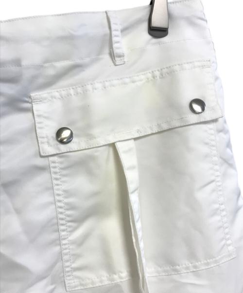 GS THE ULTIMATE EXPERIENCE（ジーエス ジ アルティメイト エクスペリエンス）GS THE ULTIMATE EXPERIENCE (ジーエス ジ アルティメイト エクスペリエンス) テープカーゴパンツ ホワイト サイズ:M 未使用品の古着・服飾アイテム