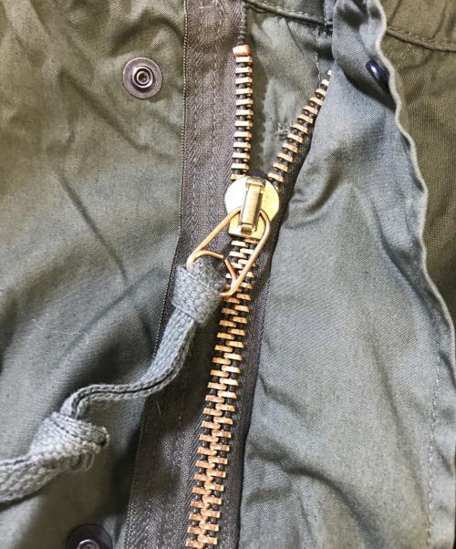 VINTAGE MILITARY（ヴィンテージ ミリタリー）VINTAGE MILITARY (ヴィンテージ ミリタリー) US ARMY M-65フィールドパーカー オリーブ サイズ:MEDIUMの古着・服飾アイテム