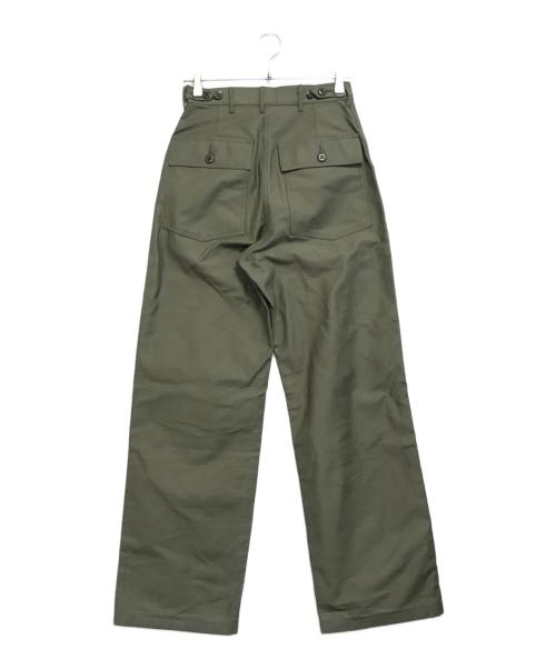 HYKE（ハイク）HYKE (ハイク) BACK SATIN BAKER PANTS カーキ サイズ:1 未使用品の古着・服飾アイテム