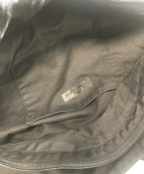 Omar Afridi（オマールアフリディ）Omar Afridi (オマールアフリディ) ショルダーバッグ ブラックの古着・服飾アイテム