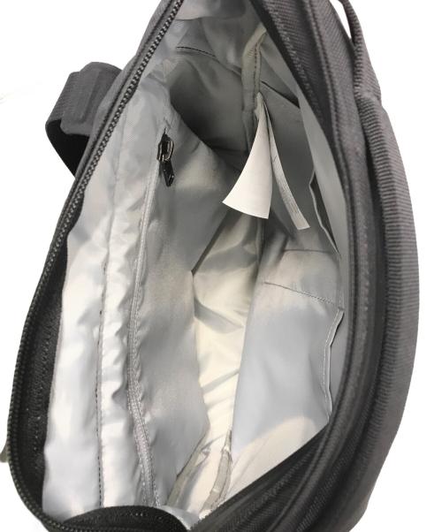 ARC'TERYX（アークテリクス）ARC'TERYX (アークテリクス) ARRO 8 SHOULDER BAG ブラック サイズ:表記なしの古着・服飾アイテム