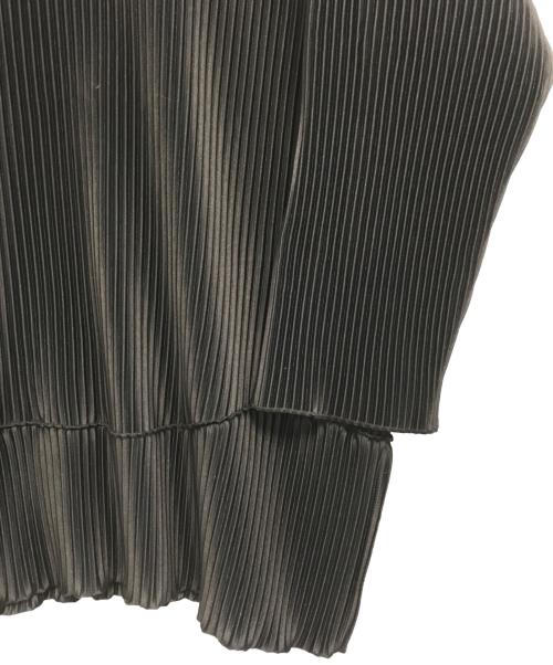 kotohayokozawa（コトハヨコザワ）kotohayokozawa (コトハヨコザワ) ハーフZIPプリーツワンピース ブラック サイズ:表記なしの古着・服飾アイテム