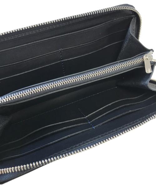 TMT（ティーエムティー）TMT (ティーエムティー) INDIGO LEATHER STADS WALLET (LONG) インディゴの古着・服飾アイテム