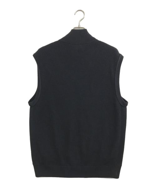 HUGO BOSS（ヒューゴ ボス）HUGO BOSS (ヒューゴ ボス) 中綿切替ベスト ブラック サイズ:Lの古着・服飾アイテム