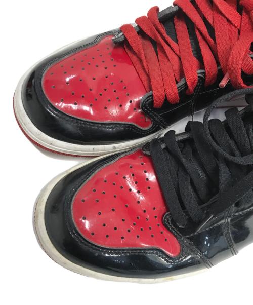 NIKE（ナイキ）NIKE (ナイキ) スニーカー レッド サイズ:US9.5/UK8.5/EUR43/cm27.5/BR41/CN275(2.5)の古着・服飾アイテム