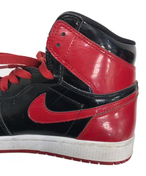 NIKE（ナイキ）NIKE (ナイキ) スニーカー レッド サイズ:US9.5/UK8.5/EUR43/cm27.5/BR41/CN275(2.5)の古着・服飾アイテム