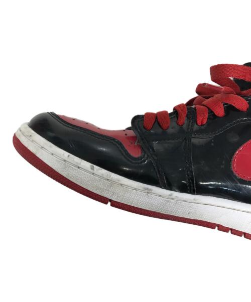 NIKE（ナイキ）NIKE (ナイキ) スニーカー レッド サイズ:US9.5/UK8.5/EUR43/cm27.5/BR41/CN275(2.5)の古着・服飾アイテム