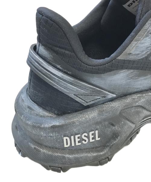 DIESEL（ディーゼル）DIESEL (ディーゼル) D-Cage ランニングスニーカー ブラック サイズ:US8.5/EUR41/JPN26.5の古着・服飾アイテム