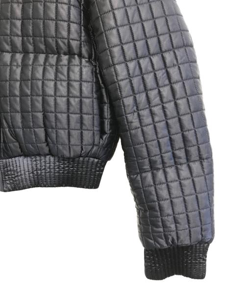 PRADA（プラダ）PRADA (プラダ) ブルゾン ネイビー サイズ:44の古着・服飾アイテム