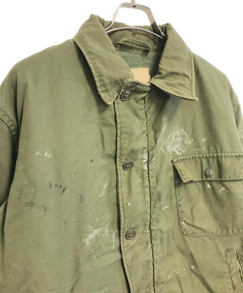 VINTAGE MILITARY（ヴィンテージ ミリタリー）VINTAGE MILITARY (ヴィンテージ ミリタリー) 70s US ARMY A-2デッキジャケット カーキ サイズ:LARGE(42‐44)の古着・服飾アイテム