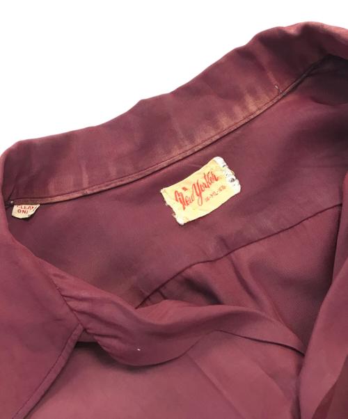 NEWYORKER（ニューヨーカー）NEWYORKER (ニューヨーカー) レーヨンナイロンシャツ レッド サイズ:Lの古着・服飾アイテム