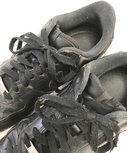 NIKE（ナイキ）NIKE (ナイキ) SUPREME (シュプリーム) スニーカー ブラック サイズ:UK6.5/US7.5/EUR40.5の古着・服飾アイテム