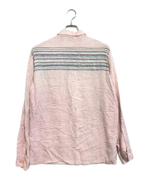 Pilgrim（ピルグリム）Pilgrim (ピルグリム) プルオーバーシャツ ピンク×ブラック サイズ:Mの古着・服飾アイテム