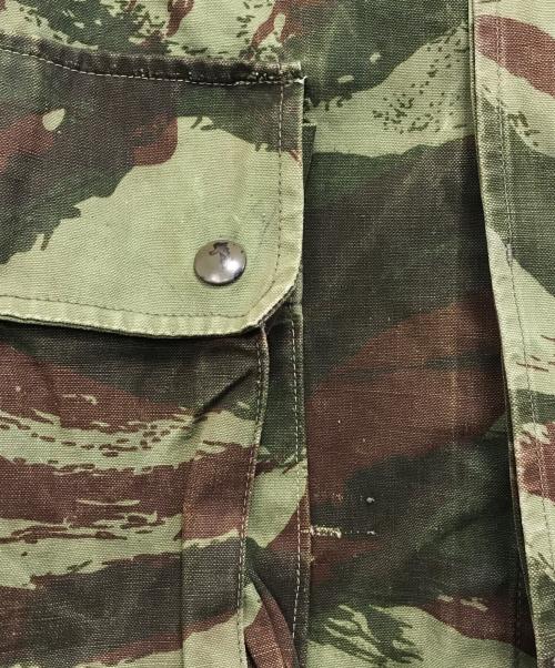 VINTAGE MILITARY（ヴィンテージ ミリタリー）VINTAGE MILITARY (ヴィンテージ ミリタリー) French Army パラトルーパージャケット カーキ サイズ:表記なしの古着・服飾アイテム