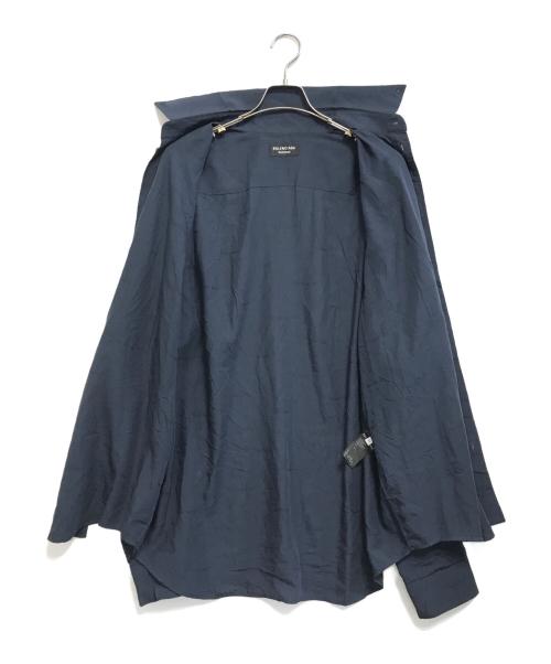 BALENCIAGA（バレンシアガ）BALENCIAGA (バレンシアガ) ボタンダウンシャツ ネイビー サイズ:37の古着・服飾アイテム