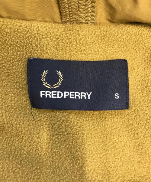 FRED PERRY（フレッドペリー）FRED PERRY (フレッドペリー) ジップアップジャケット グリーン サイズ:Sの古着・服飾アイテム