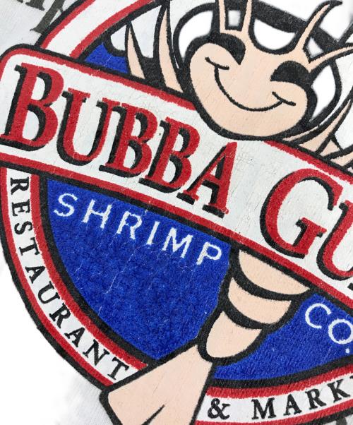 BUBBA GUMP（ババ ガンプ）BUBBA GUMP (ババ ガンプ) 総柄ｔシャツ ホワイト サイズ:XXLの古着・服飾アイテム
