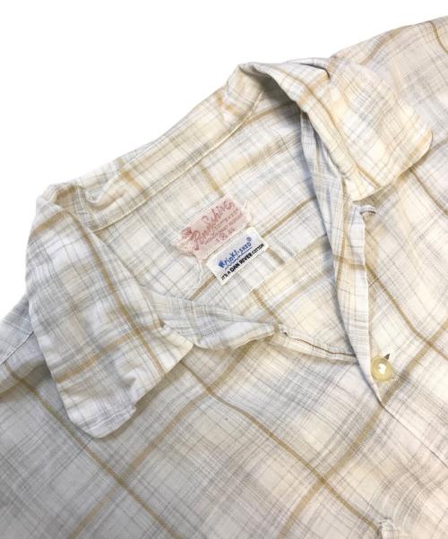 VINTAGE（ヴィンテージ）VINTAGE (ヴィンテージ) 半袖シャツ ベージュ サイズ:Mの古着・服飾アイテム