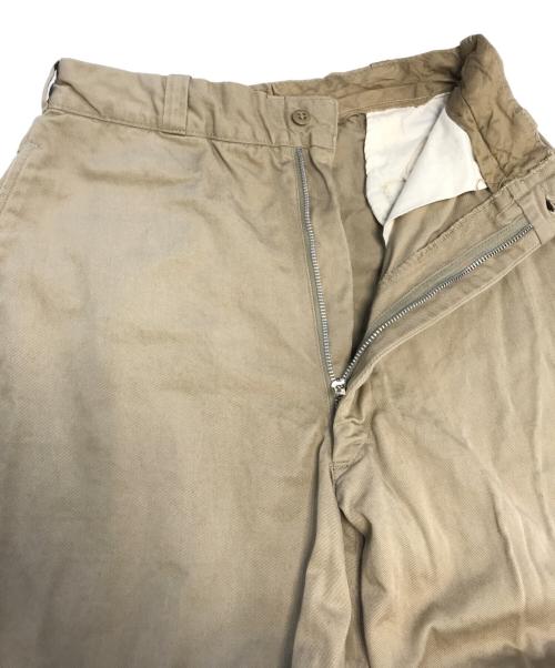 VINTAGE MILITARY（ヴィンテージ ミリタリー）VINTAGE MILITARY (ヴィンテージ ミリタリー) USMC カーキトラウザーズ ベージュ サイズ:30×31の古着・服飾アイテム