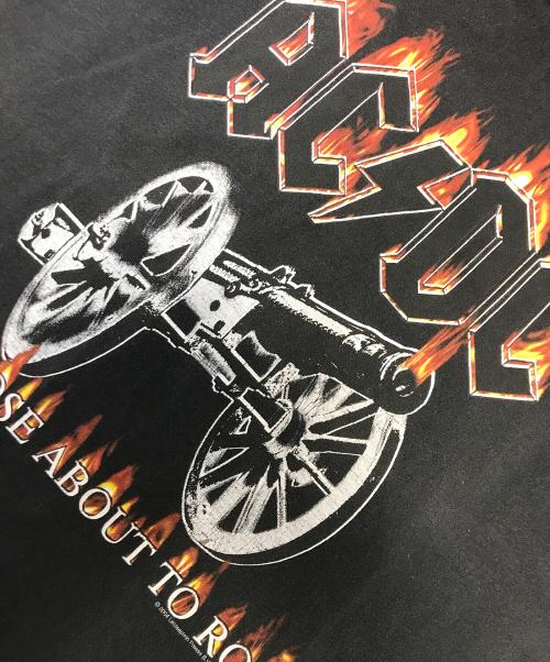 バンドTシャツ（バンドTシャツ）バンドTシャツ (バンドTシャツ) 00s AC/DC(エーシー・ディーシー) バンドTシャツ ブラック サイズ:XLの古着・服飾アイテム