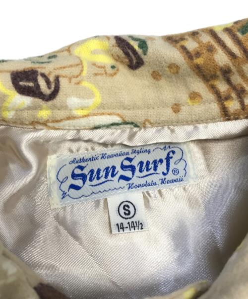 Sun Surf（サンサーフ）Sun Surf (サンサーフ) コットンアロハシャツ ベージュ サイズ:Sの古着・服飾アイテム