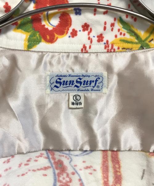 Sun Surf（サンサーフ）Sun Surf (サンサーフ) コットン総柄アロハシャツ ホワイト サイズ:Lの古着・服飾アイテム