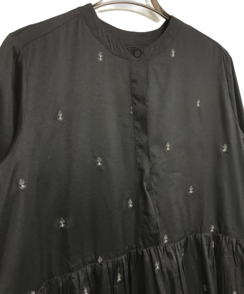 ne quittez pas（ヌキテパ）ne quittez pas (ヌキテパ) 刺繍ロングシャツワンピース ブラック サイズ:Sの古着・服飾アイテム