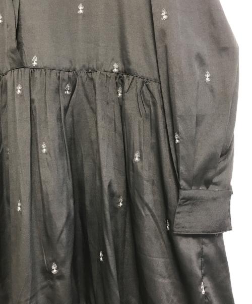 ne quittez pas（ヌキテパ）ne quittez pas (ヌキテパ) 刺繍ロングシャツワンピース ブラック サイズ:Sの古着・服飾アイテム