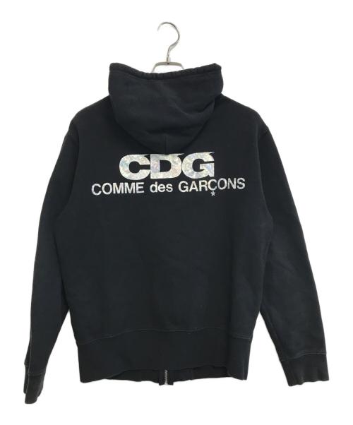 CDG（シーディージー）CDG (シーディージー) 背面プリントジップパーカー ブラック サイズ:Mの古着・服飾アイテム