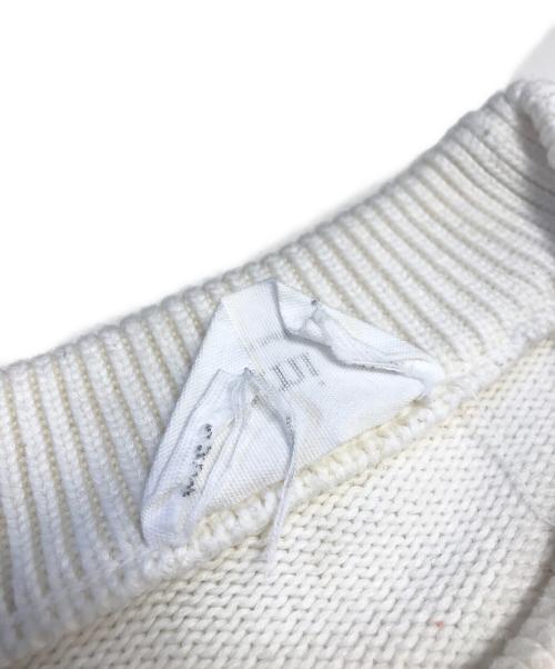 AMI Alexandre Mattiussi（アミアレクサンドルマテュッシ）AMI Alexandre Mattiussi (アミアレクサンドルマテュッシ) ビックハートロゴ オーバーサイズ ニット ホワイト サイズ:表記なしの古着・服飾アイテム