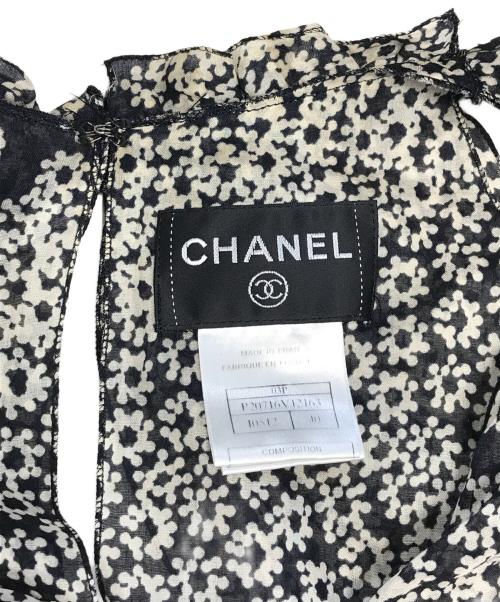 CHANEL（シャネル）CHANEL (シャネル) デイジー柄ースリーブワンピース ブラック サイズ:40の古着・服飾アイテム