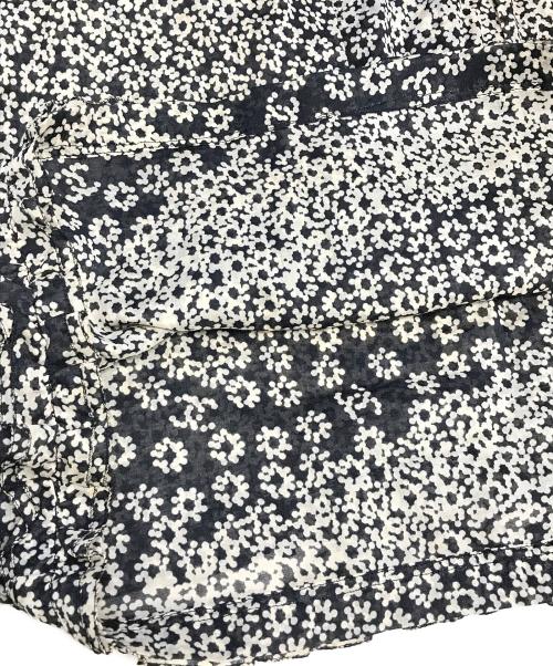 CHANEL（シャネル）CHANEL (シャネル) デイジー柄ースリーブワンピース ブラック サイズ:40の古着・服飾アイテム