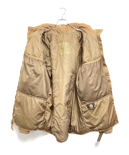 ECWCS（エクワックス）ECWCS (エクワックス) LEVEL7 EXTREME COLD WEATHER ブラウン サイズ:Mの古着・服飾アイテム