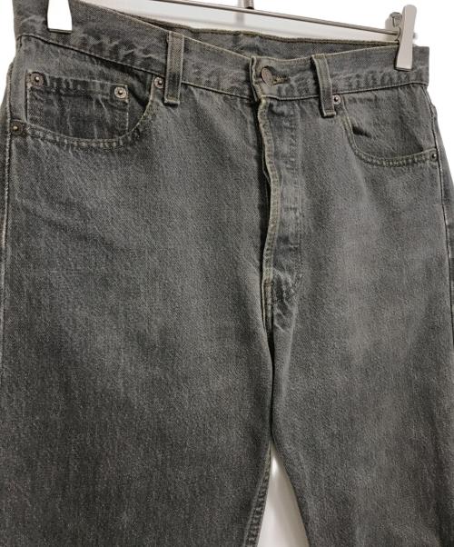 LEVI'S（リーバイス）LEVI'S (リーバイス) 90's501先染めブラックデニムパンツ ブラック サイズ:W30 L32の古着・服飾アイテム