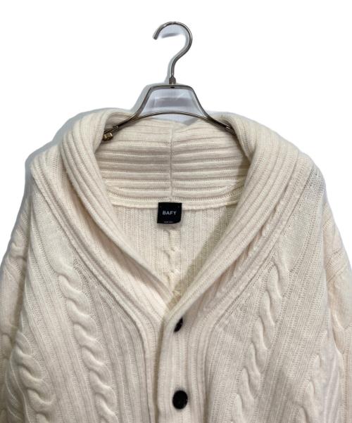 BAFY（バフィー）BAFY (バフィー) ショールカラーニットカーディガン ホワイト サイズ:48の古着・服飾アイテム