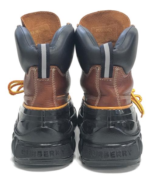 BURBERRY LONDON（バーバリーロンドン）BURBERRY LONDON (バーバリーロンドン) ハイキングブーツ ブラウン サイズ:42の古着・服飾アイテム