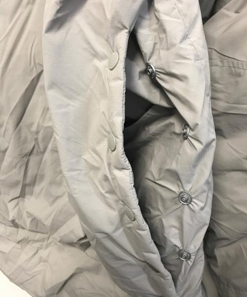 F/CE.（エフシーイー）F/CE. (エフシーイー) NANGA (ナンガ) モンスターパーカーダウンジャケット グレー サイズ:Mの古着・服飾アイテム