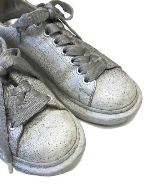 ALEXANDER McQUEEN（アレキサンダーマックイーン）ALEXANDER McQUEEN (アレキサンダーマックイーン) スニーカー シルバー サイズ:表記なしの古着・服飾アイテム