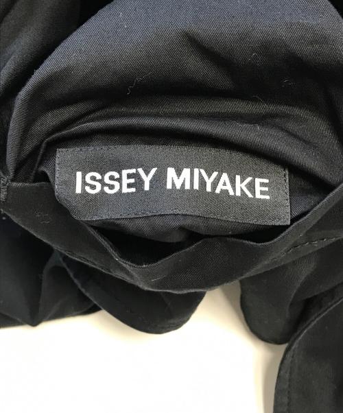 ISSEY MIYAKE（イッセイミヤケ）ISSEY MIYAKE (イッセイミヤケ) 90’sリバーシブルベスト ブラック サイズ:2の古着・服飾アイテム